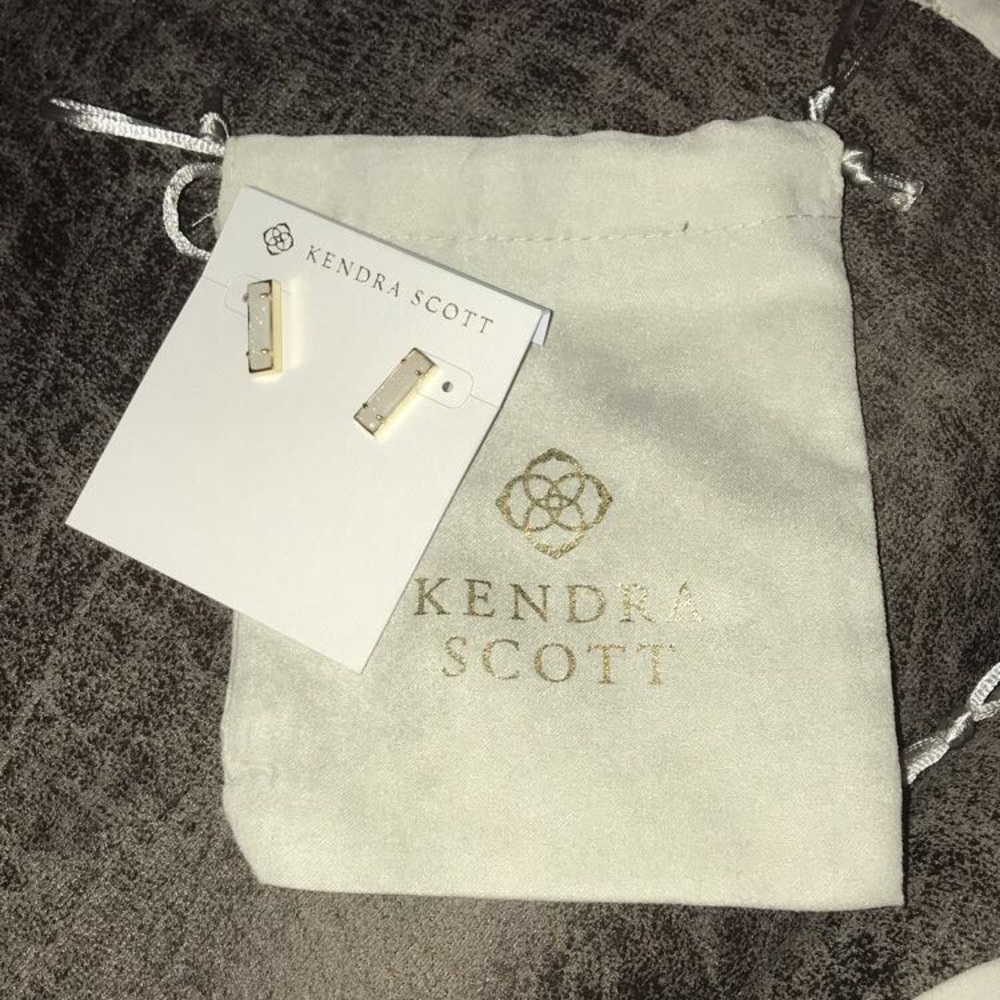 Brand New Kendra Scott Earrings